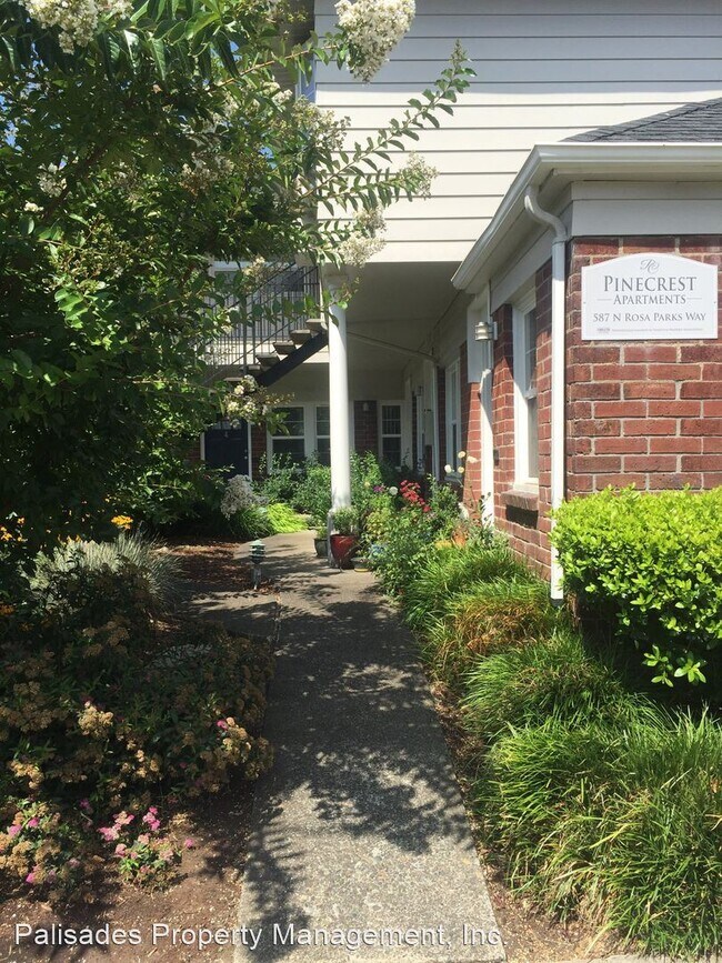 Foto del edificio - 587 N Rosa Parks Way