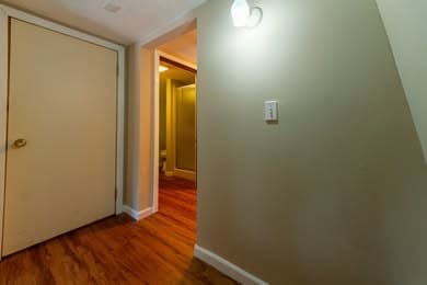 Building Photo - 40324 Lynn Rd