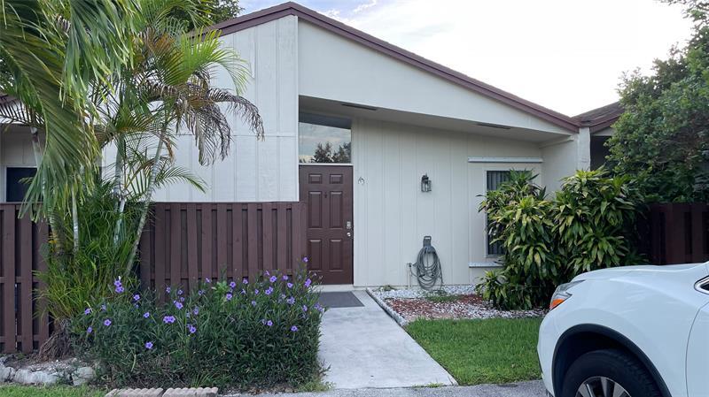 Primary Photo - 11603 Orange Blossom Ln