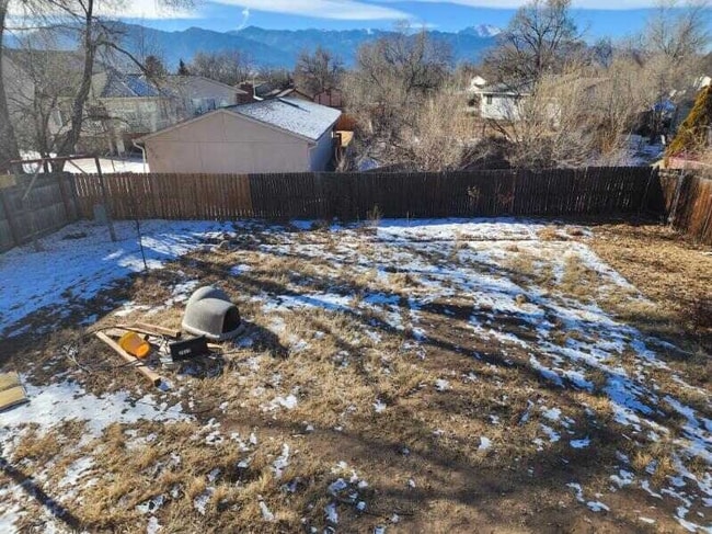 Building Photo - 2922 Dickens Dr