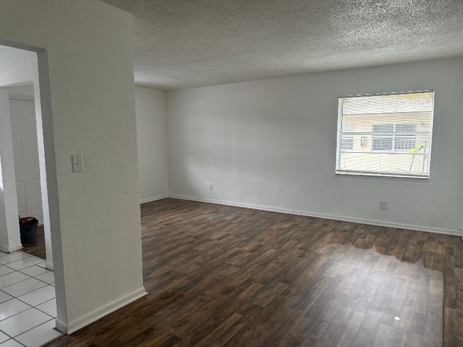 Building Photo - 3701 SW 59th Terrace