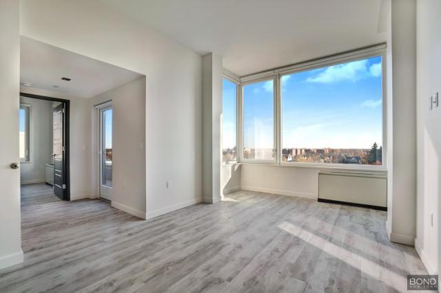 Foto principal - 1 bedroom in HOLLIS NY 11423