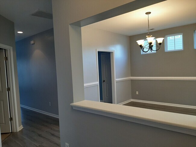 Foto del edificio - Beautiful 3 Bedroom Home in Weatherstone