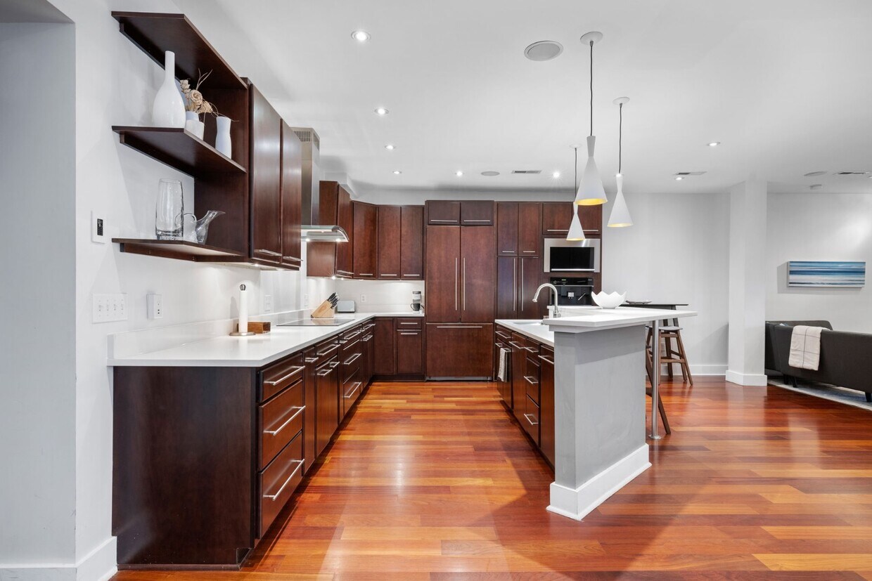 Foto principal - 182 E Bay St