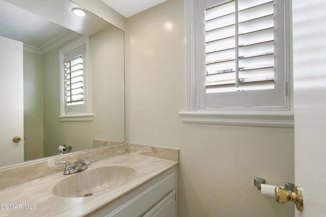 Foto del edificio - 2641 Calle Abedul, Thousand Oaks, CA 91360...