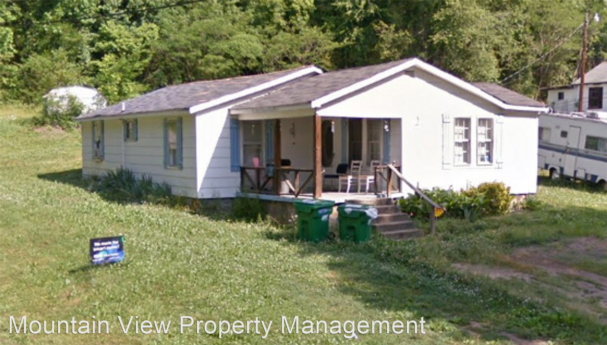 3 br, 1 bath House 1139 Coffelt Rd House for Rent in Middle Valley