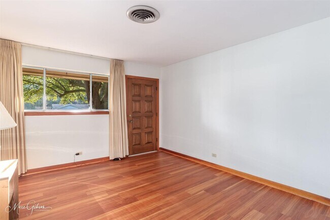Building Photo - 4 bedroom rental in Shreveport