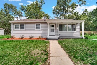 Building Photo - 7350 Beech Ave