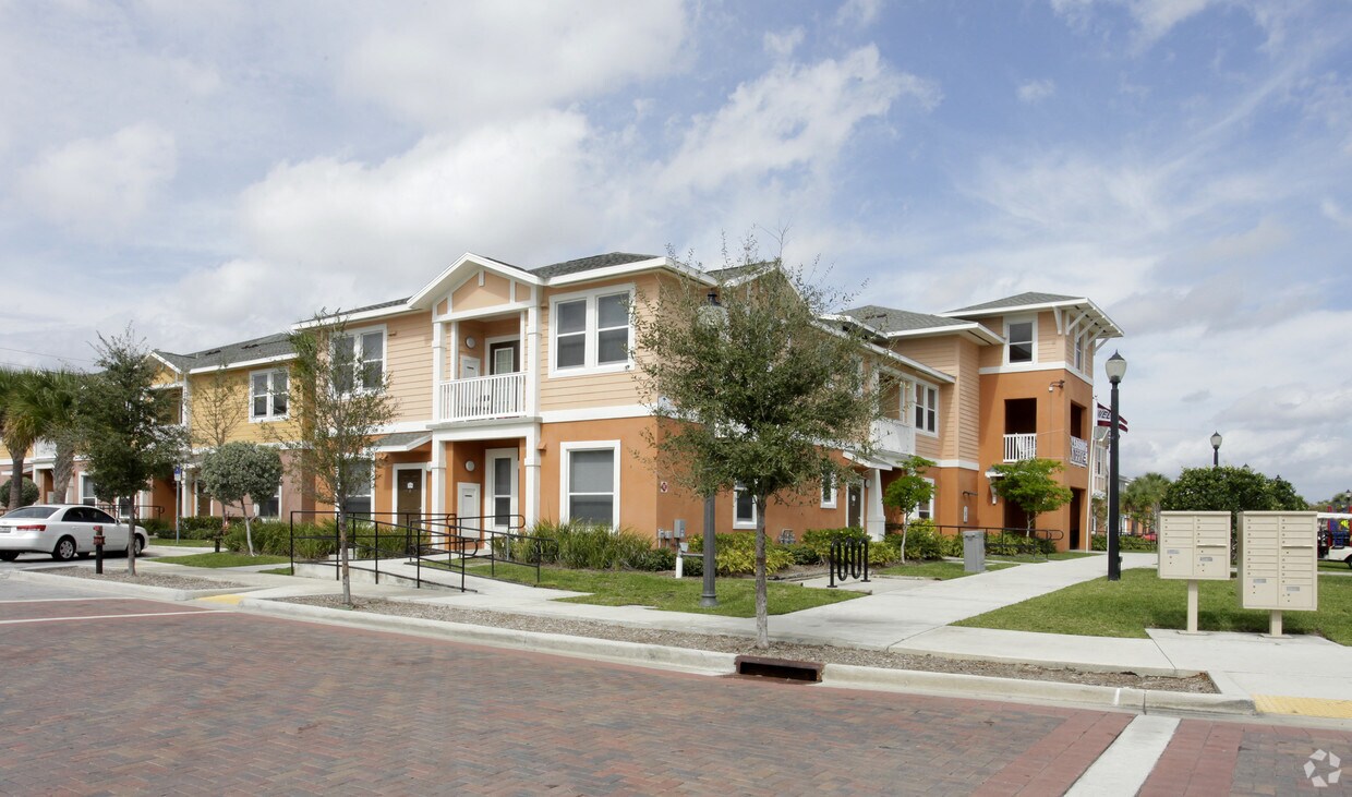 Merry Place Apartments in West Palm Beach, FL