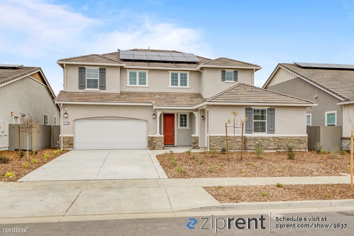 Primary Photo - 4 br, 3.5 bath House - 778 Hydrangea Dr, V...