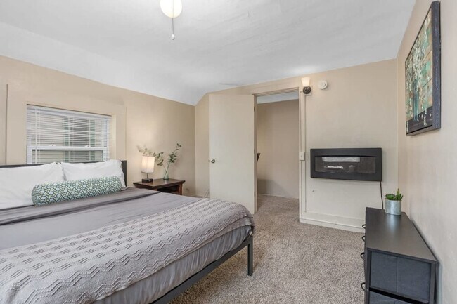 Foto del edificio - 15 Straight Ave SW