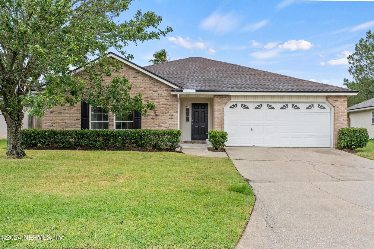 Foto principal - 12756 Bentwater Dr