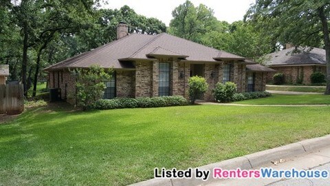 Building Photo - 6204 Amicable Dr