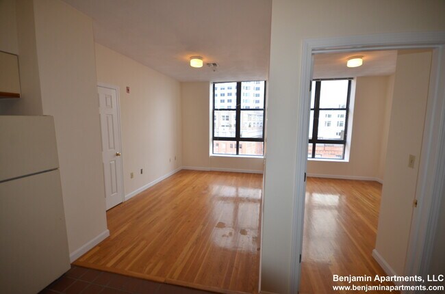 Foto del edificio - 82 Essex St
