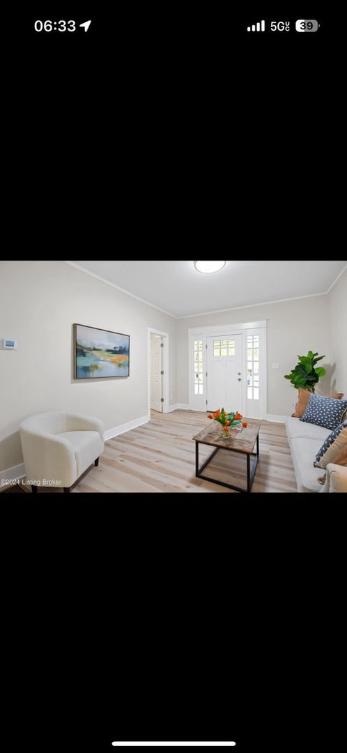 Foto del edificio - Charming/completely renovated 2BR House in...