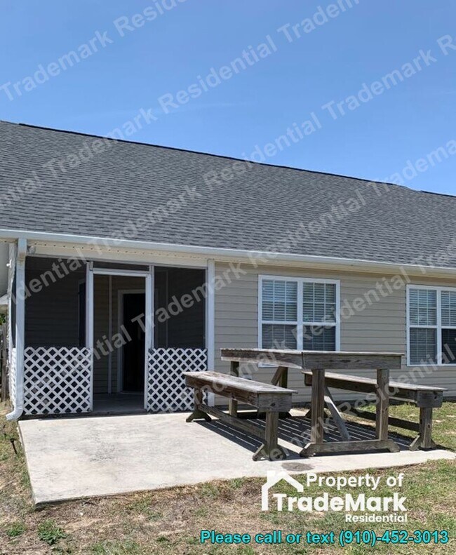 Building Photo - 3 Bedroom 2 Bath House in Kirkwood at Arro...