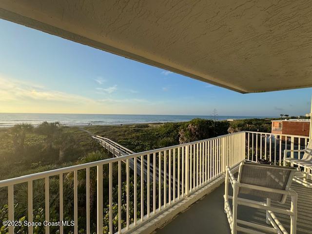 Foto del edificio - 3740 Ocean Beach Blvd