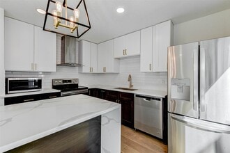 Building Photo - 5103 Austin St