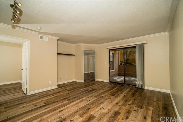 Building Photo - 10655 Lemon Ave