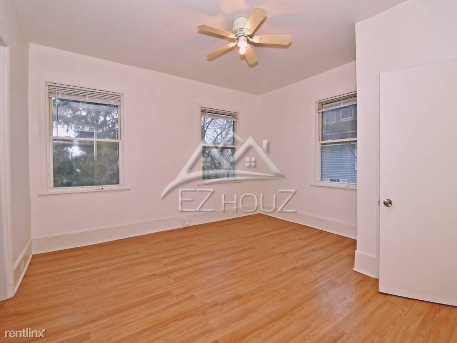 Primary Photo - 3914 W Cold Spring Ln