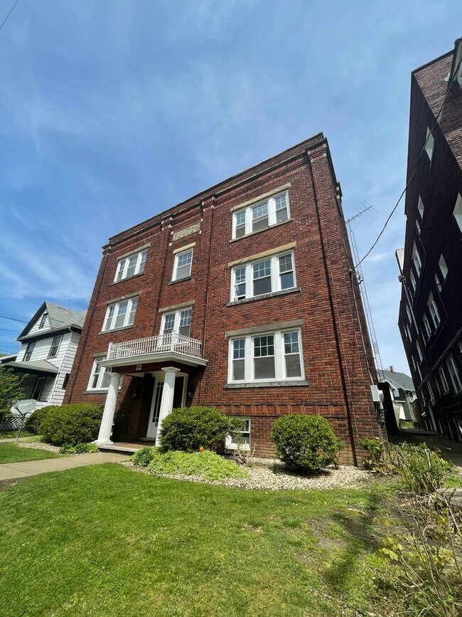 Foto del edificio - 1256 Fulton Rd NW