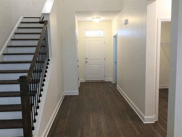 Building Photo - 105 Samara Lane