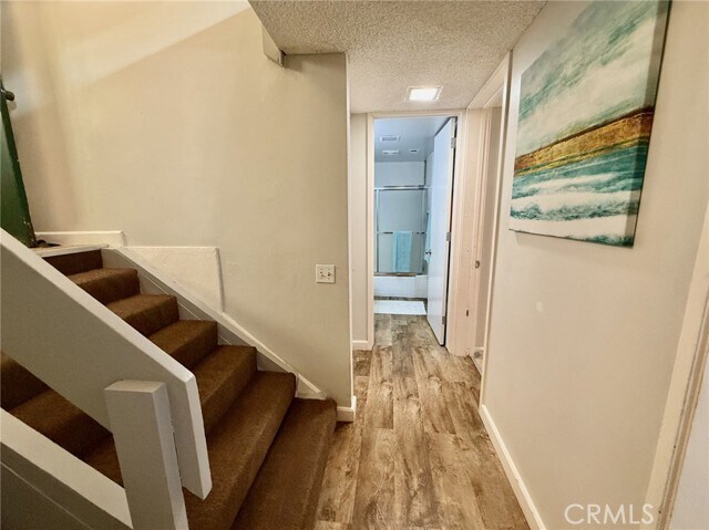 Foto del edificio - 872 Sierra Vista Dr