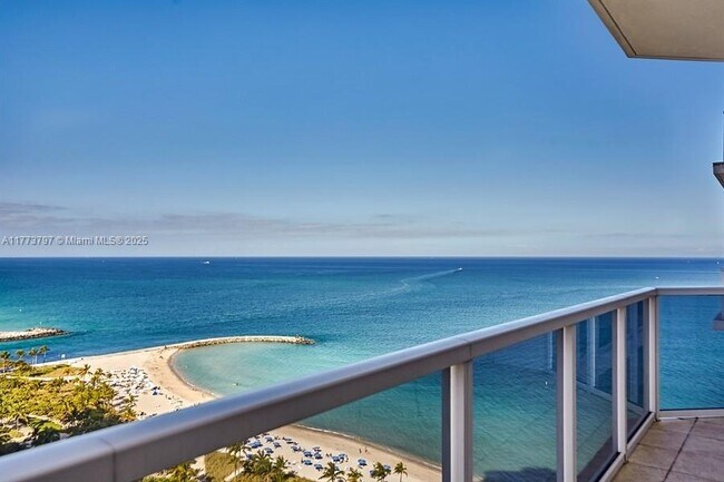 Building Photo - 10225 Collins Ave