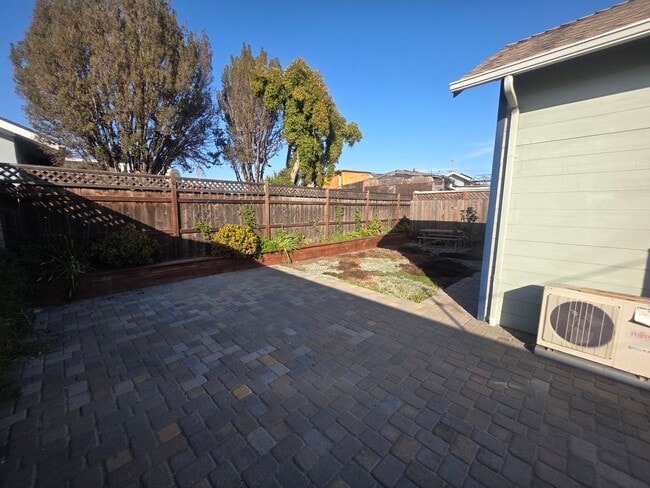 5. Planter boxes - 7010 Rudsdale St