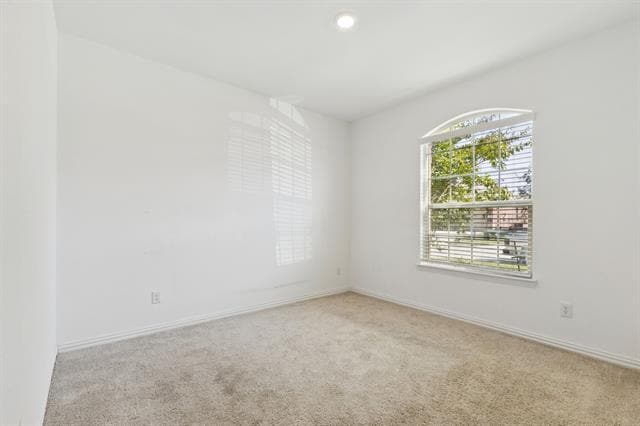 Building Photo - 7933 Lindheimer Ln