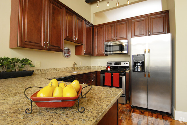 Sleek modern kitchen - American Wire Residential Lofts