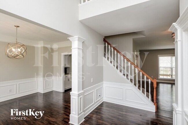 Building Photo - 8022 Pelorus Ln
