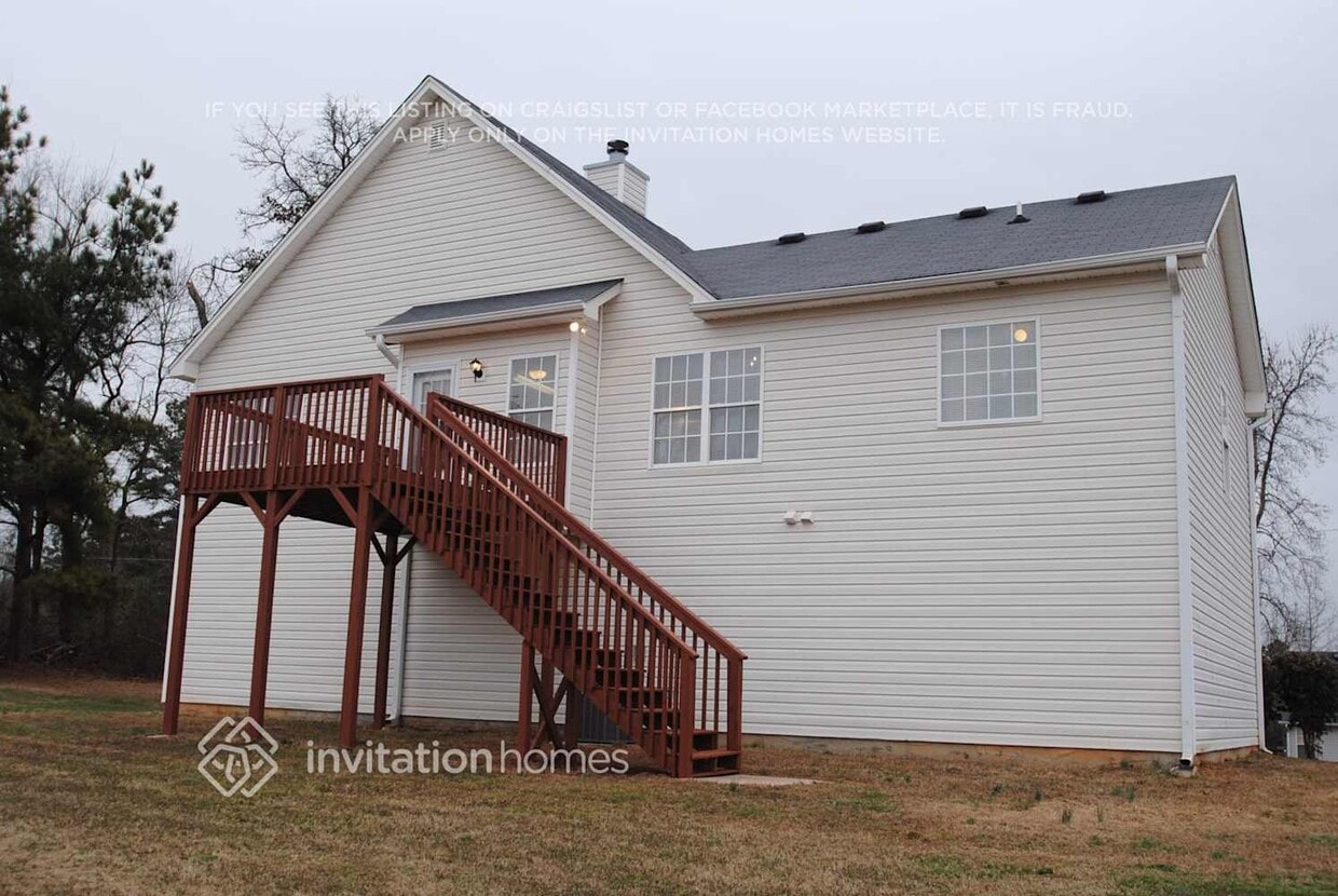 Building Photo - 17 Makayla Way