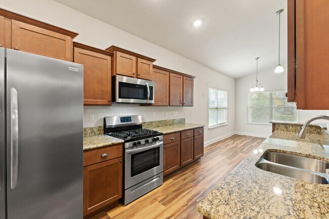 Building Photo - 65 Brandywine Rd