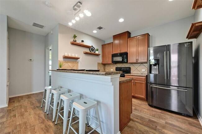 Foto del edificio - 451 New Bridge Dr