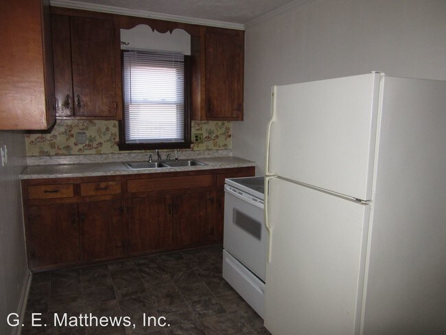 Building Photo - 25115 Sterling Rd