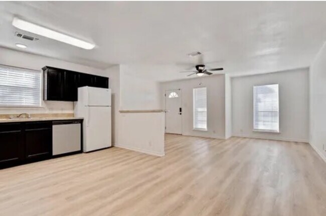 Foto del edificio - 403 N Burdette Ave