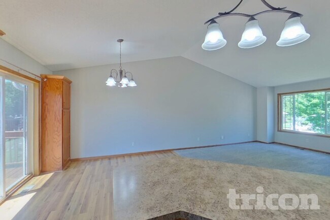 Foto del edificio - 10179 46th Pl NE