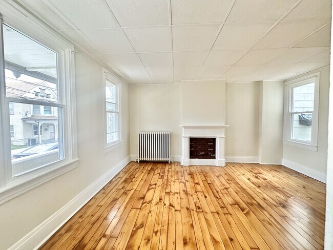 Foto del edificio - 1146 Upper Mulberry St