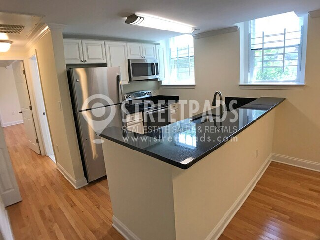 Foto del edificio - 29 JFK St