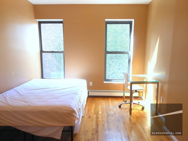Foto del edificio - 200 Ashland Pl