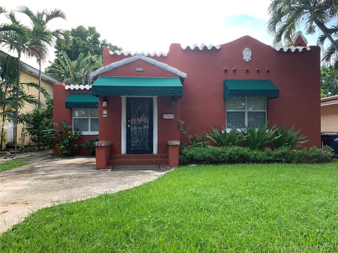 Foto principal - 516 Minola Dr