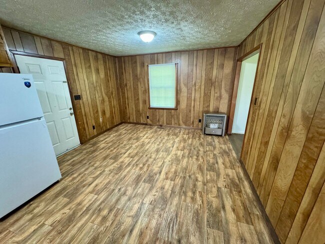 Foto del edificio - 2169 Bynum Blvd