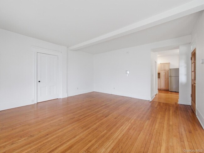 Foto del edificio - 9 Cottage Ave