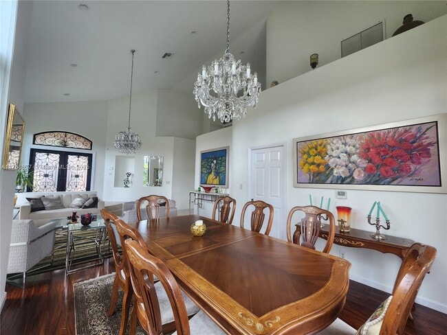 Building Photo - 10680 Avenida Santa Ana