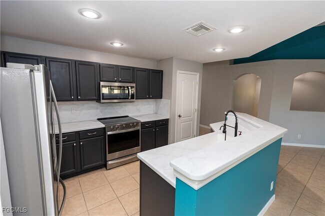 Foto del edificio - 3073 NW 4th Ave