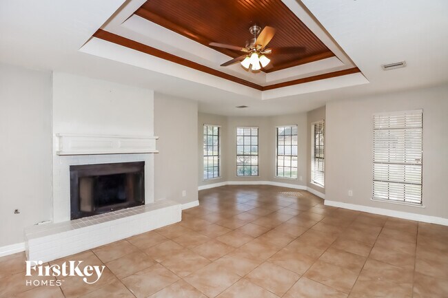 Foto del edificio - 6611 Gleneagles Dr