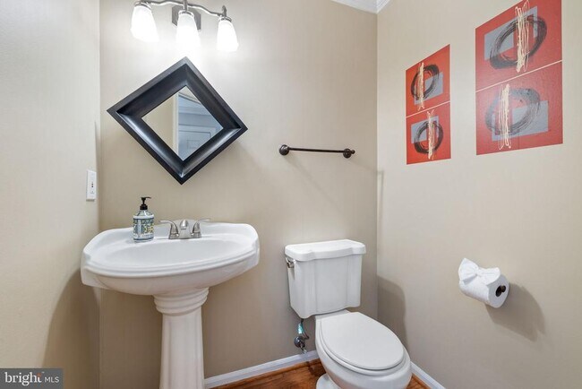 Building Photo - 9215 Cardinal Forest Ln