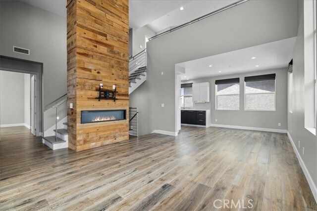 Foto del edificio - 2415 Carnegie Ln