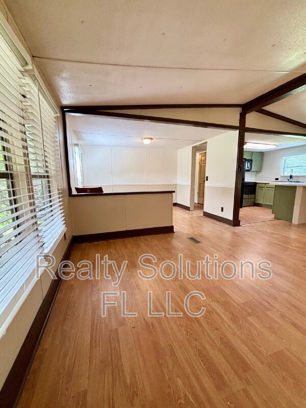 Photo - 15518 Lake Apopka Road House